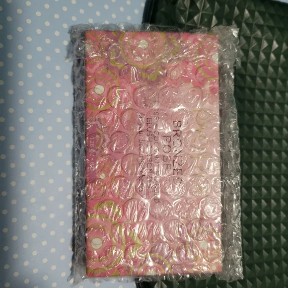 Powder Contour & Bronzer - Picture 2 of 7